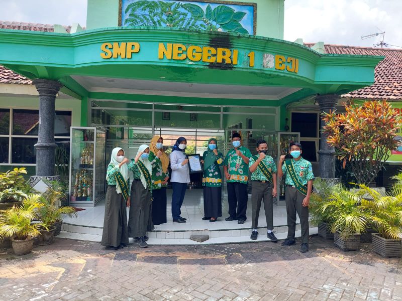 SMPN 1 Beji Raih Penghargaan Program PJAS Tingkat Nasional